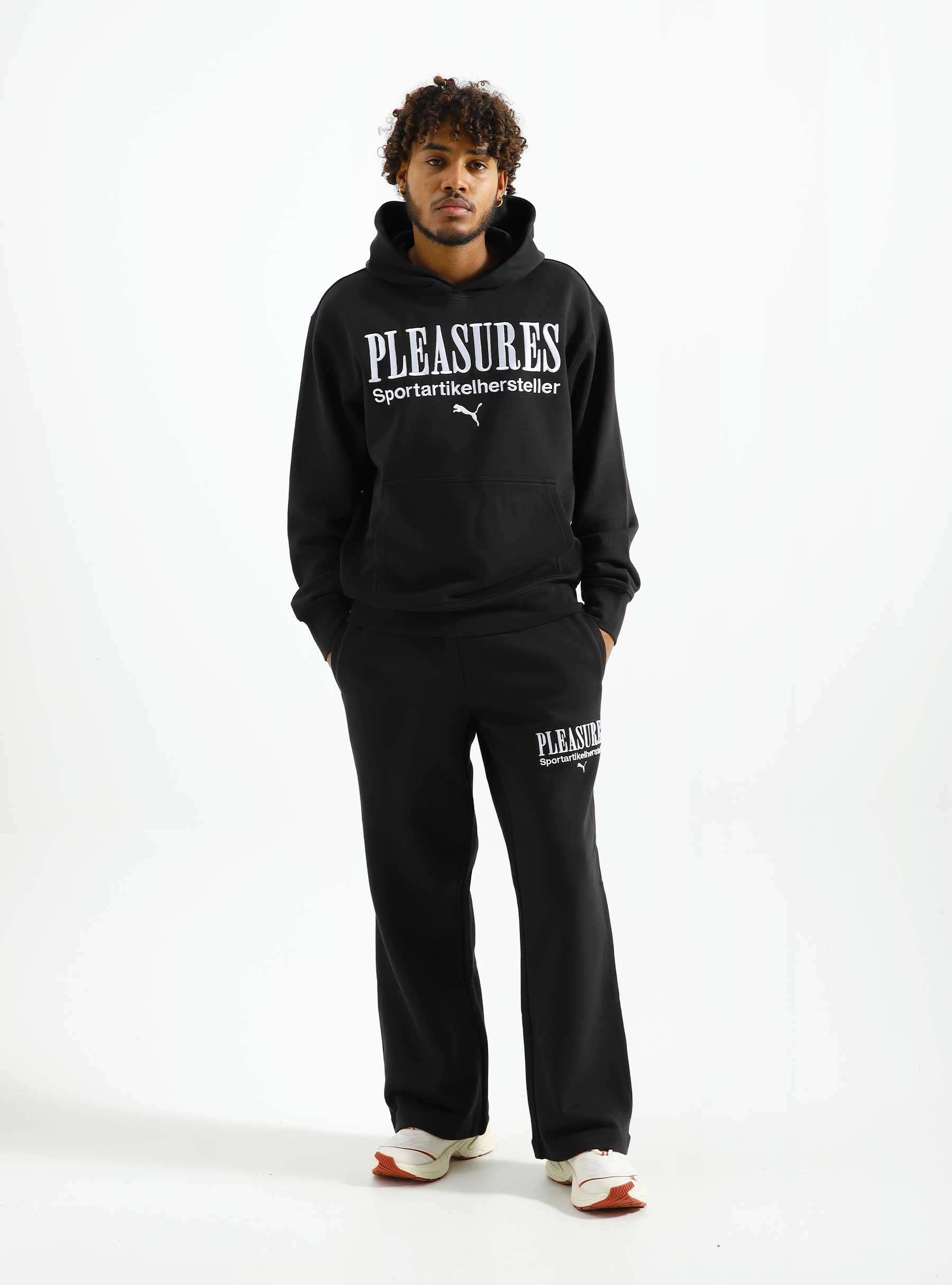 Puma X Pleasures Sweatpants Black 620882-01