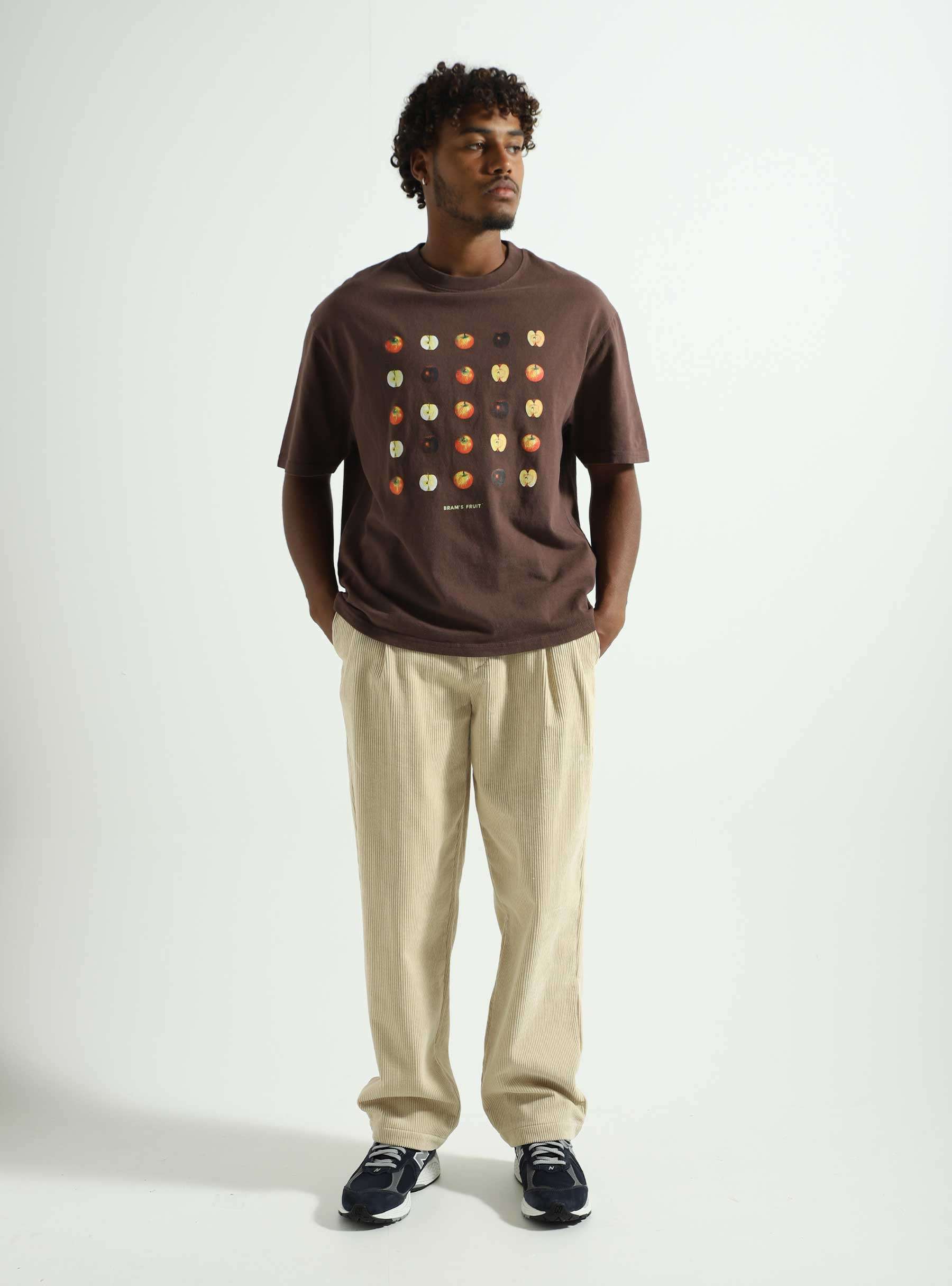 Apple T-shirt Brown 604