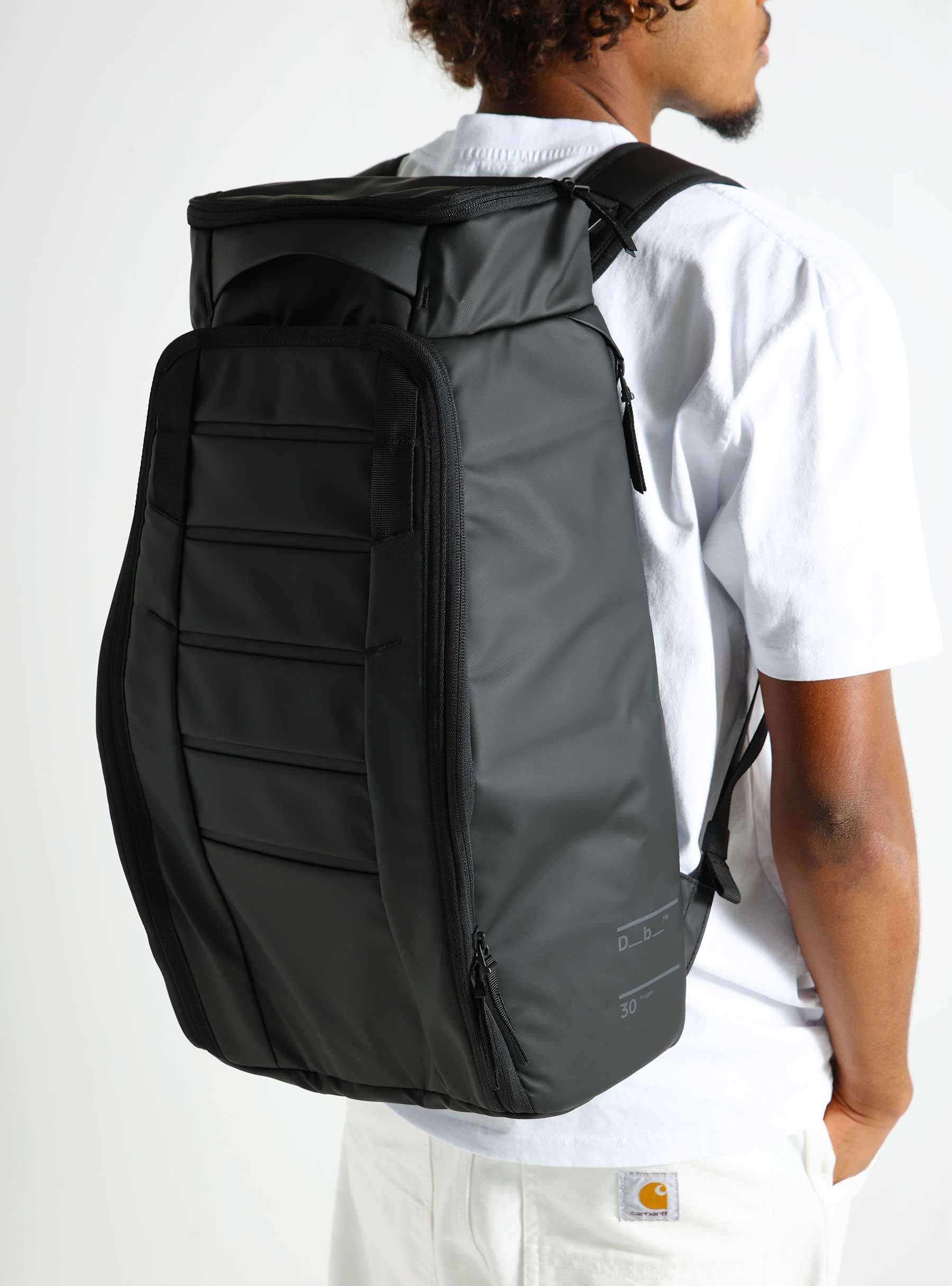 Hugger Backpack 30L Black Out 1000176004901