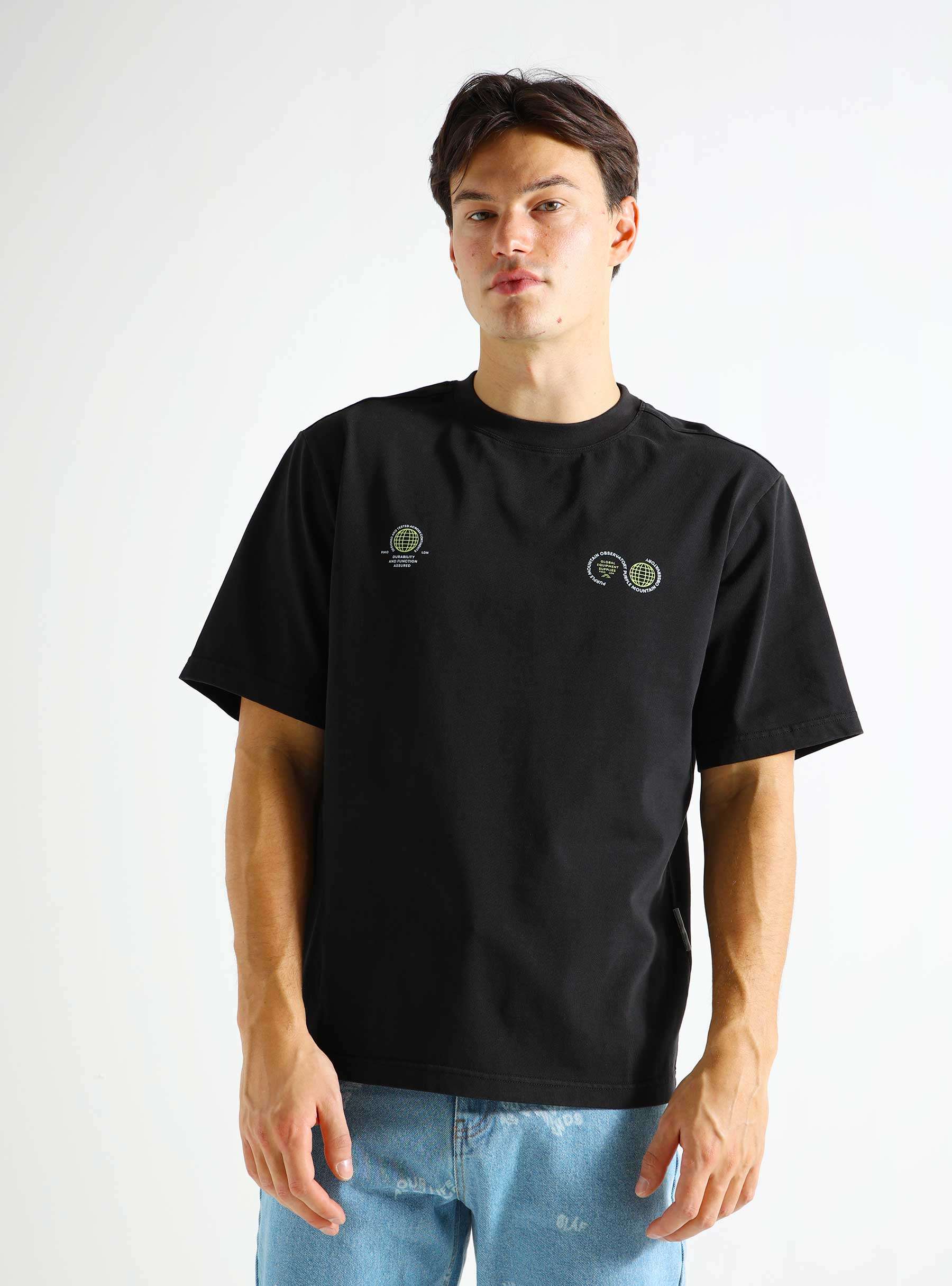 Globe T-shirt Black PMO201-BL