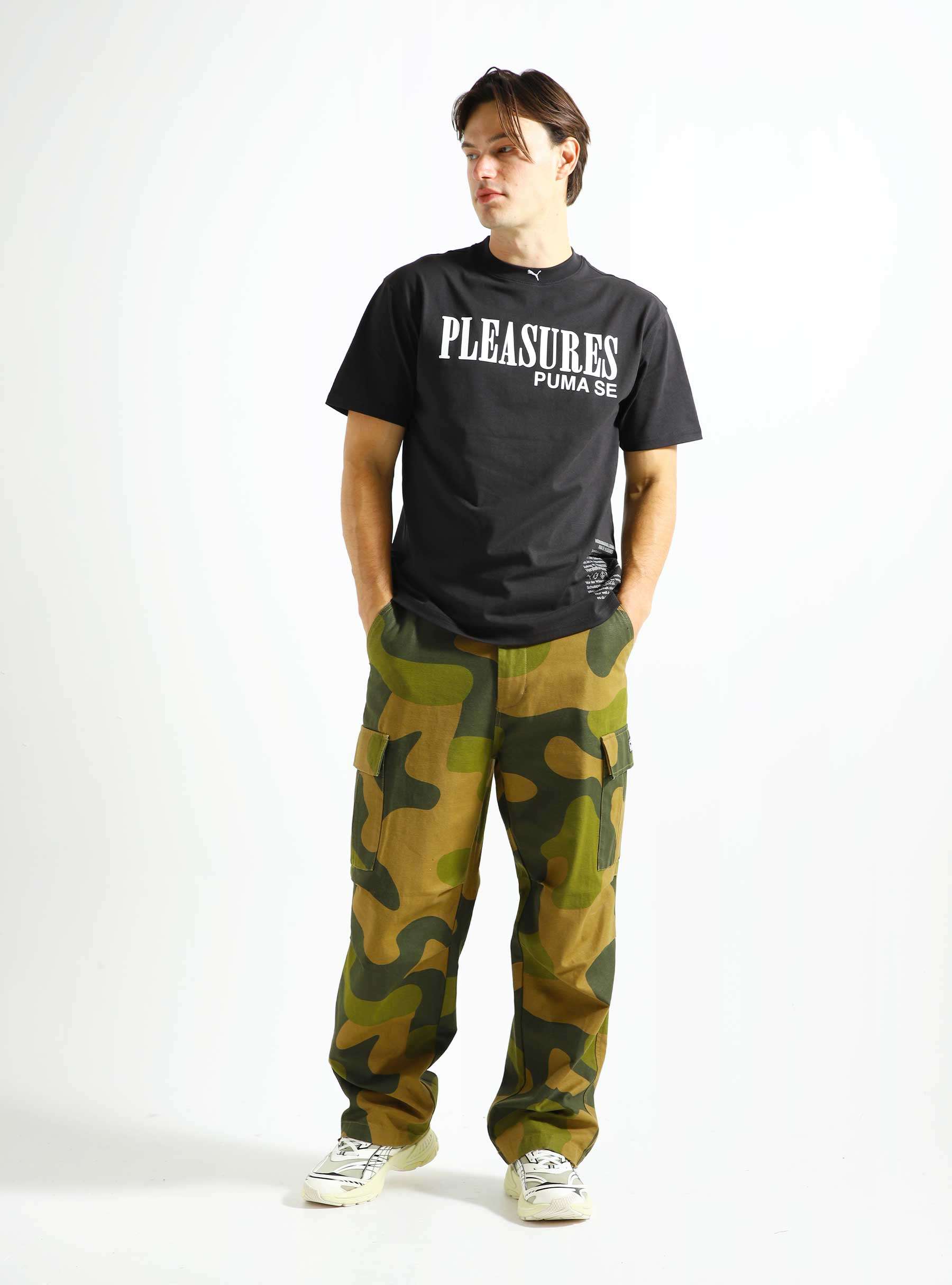 Puma x Pleasures Typo T-shirt Black 620878-01