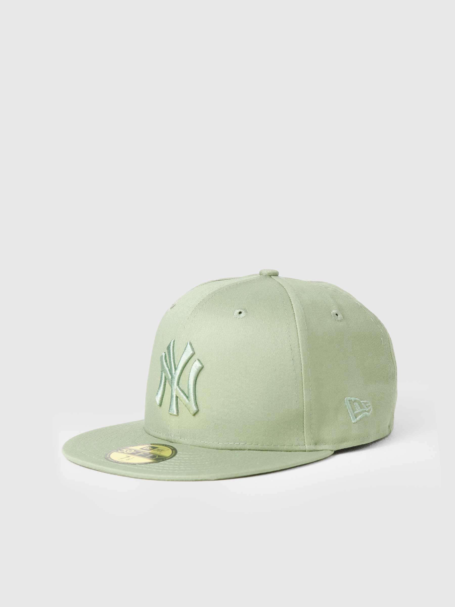 League Essential 59Fifty New York Yankees 60285232