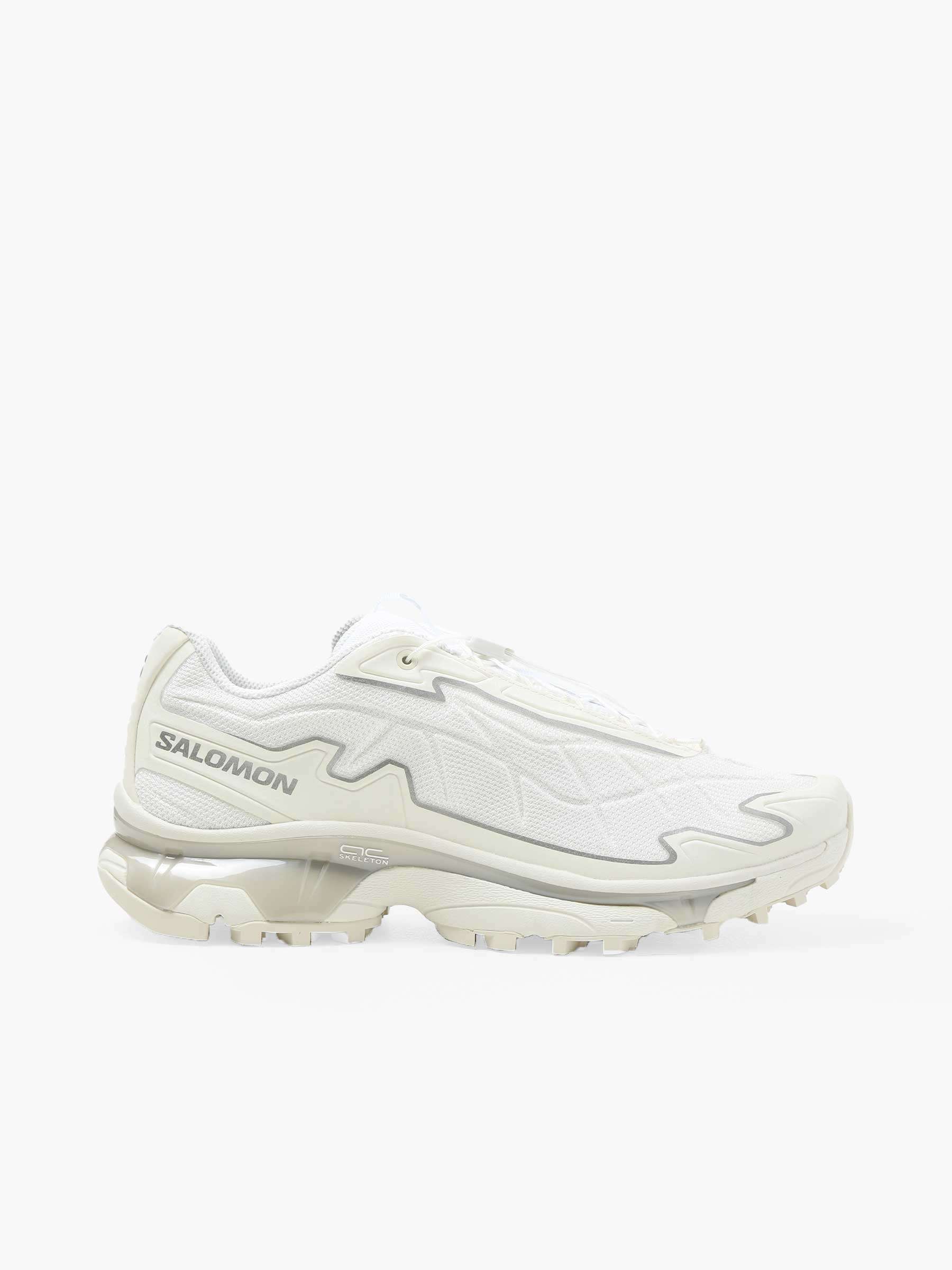 XT-Slate Vanila White Footwear Silver L47460900