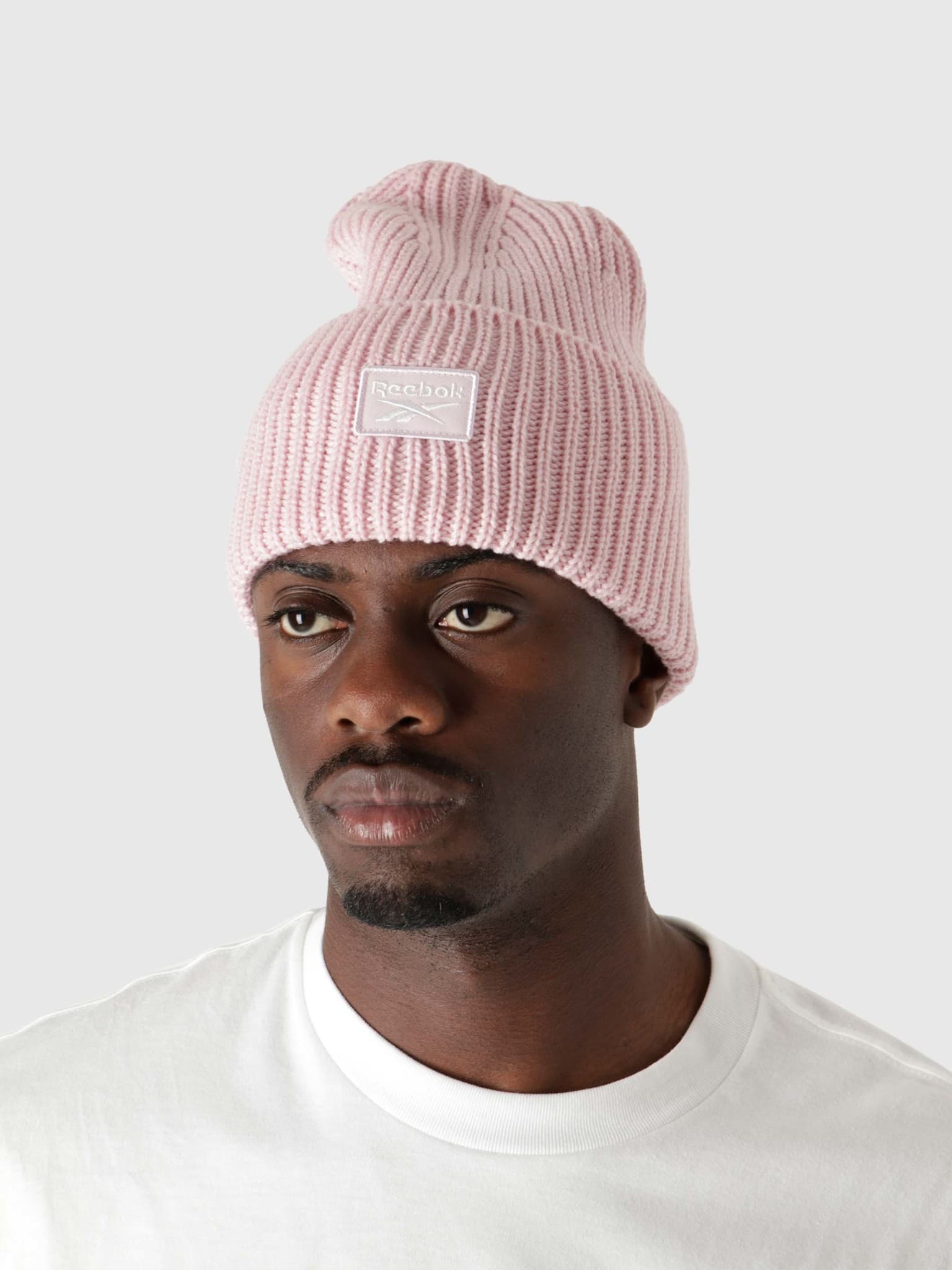 Cl Fo Beanie Frost Berry H47510