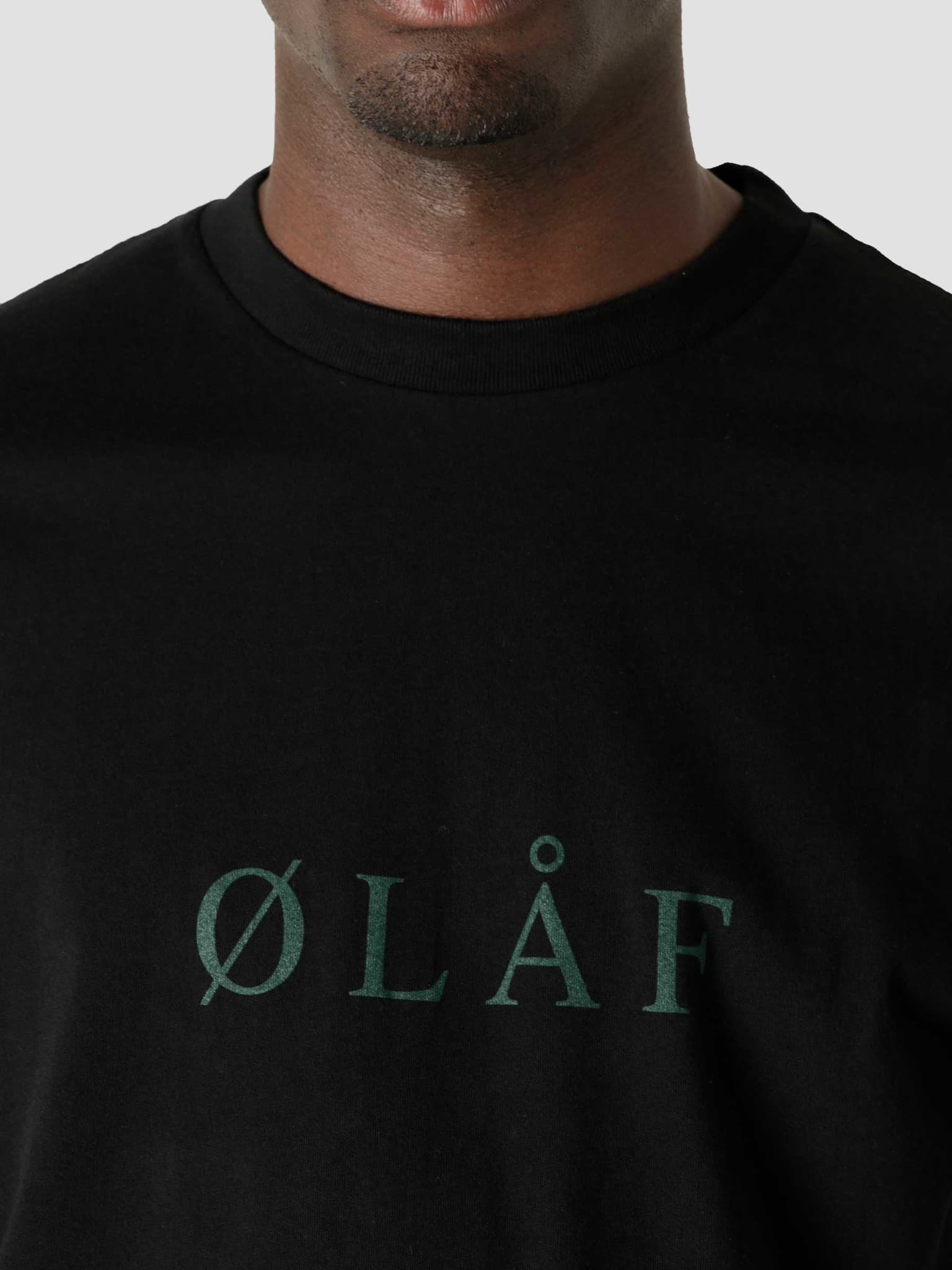 OLAF Serif T-Shirt Black