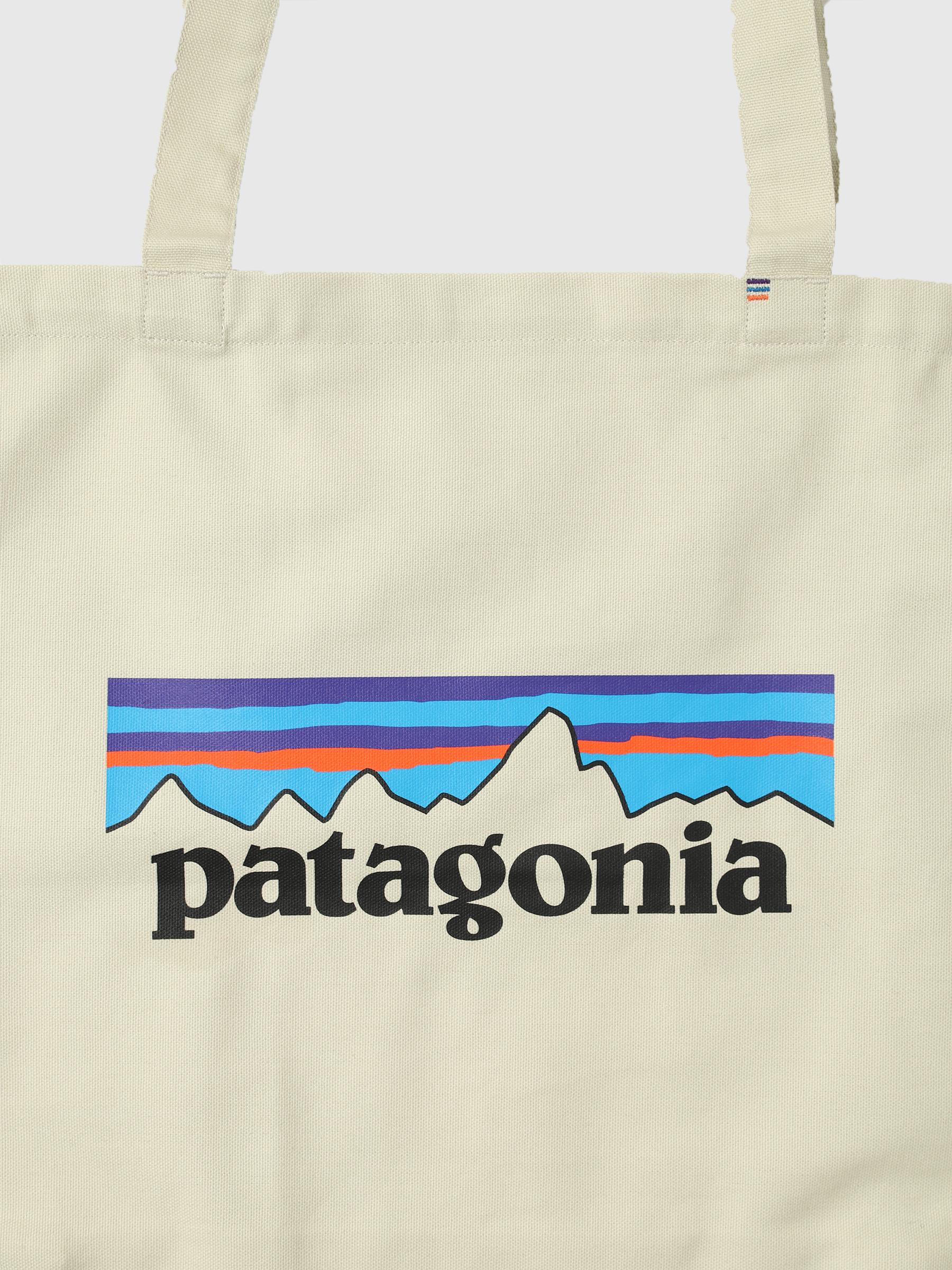 Patagonia Market Tote P-6 Logo: Bleached Stone - Freshcotton