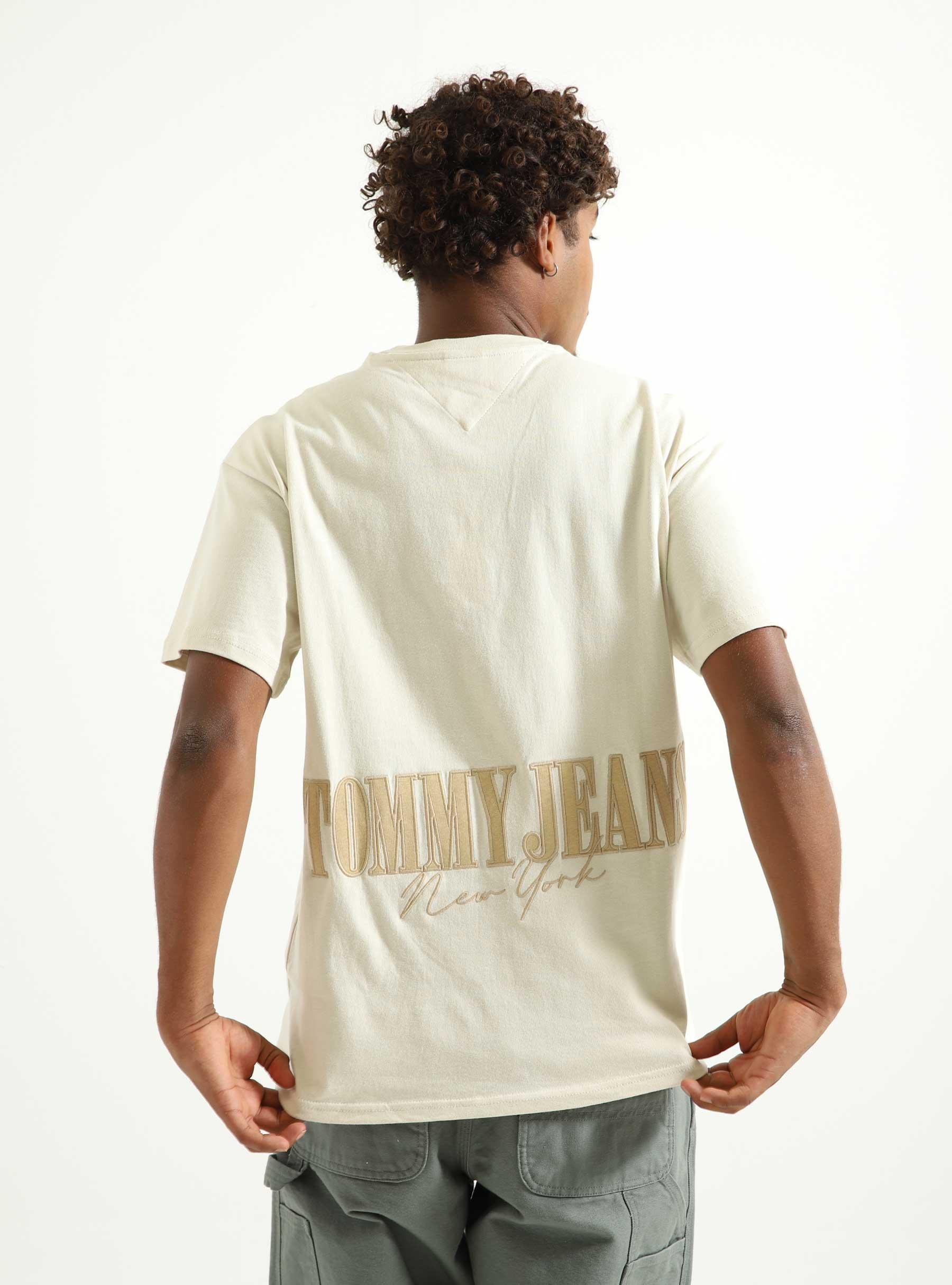 Tommy Jeans TJM Relaxed Badge T-Shirt Newsprint - Freshcotton