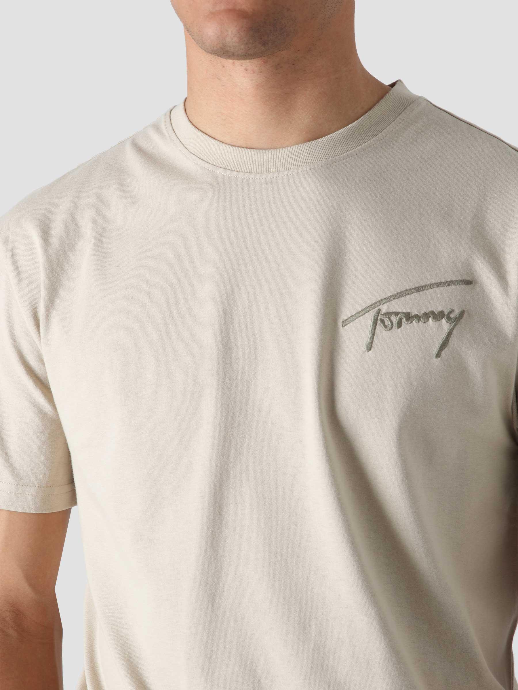 TJM Tommy Signature T-Shirt Savannah Sand DM0DM12419ACM