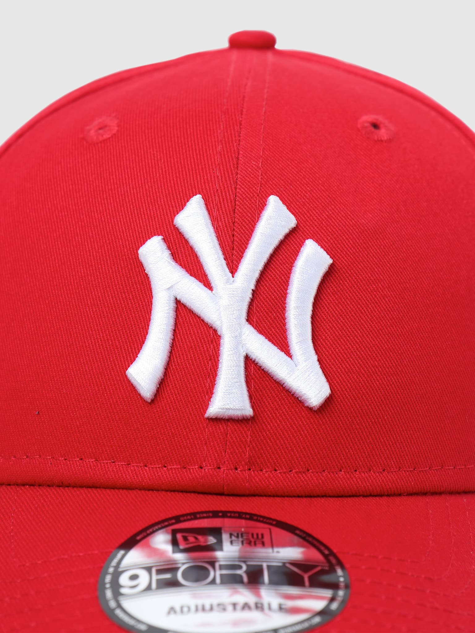 9Forty League Basic New York Yankees Scarlet White 10531938