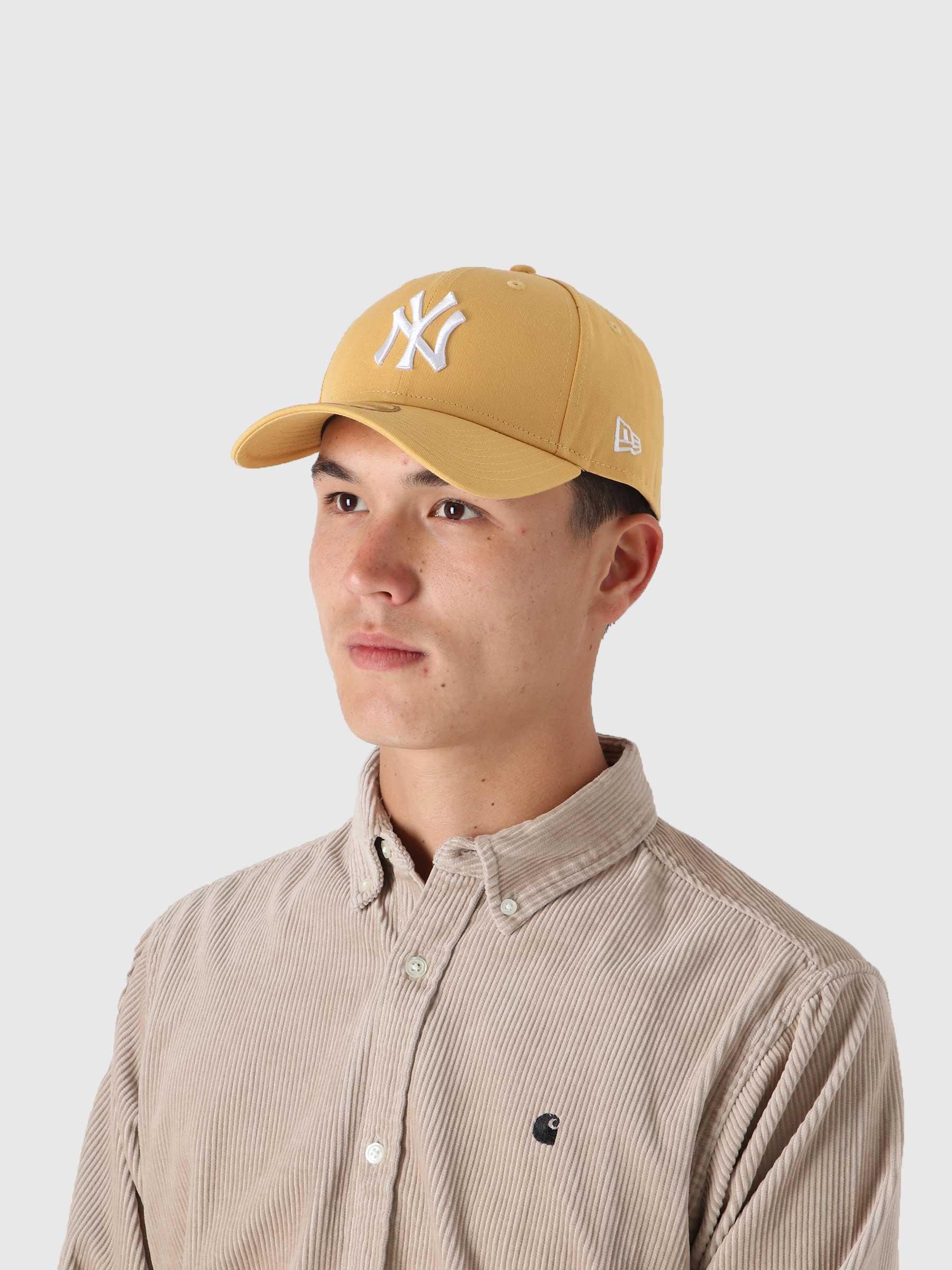 9Forty League Essential New York Yankees Yellow NE60141848