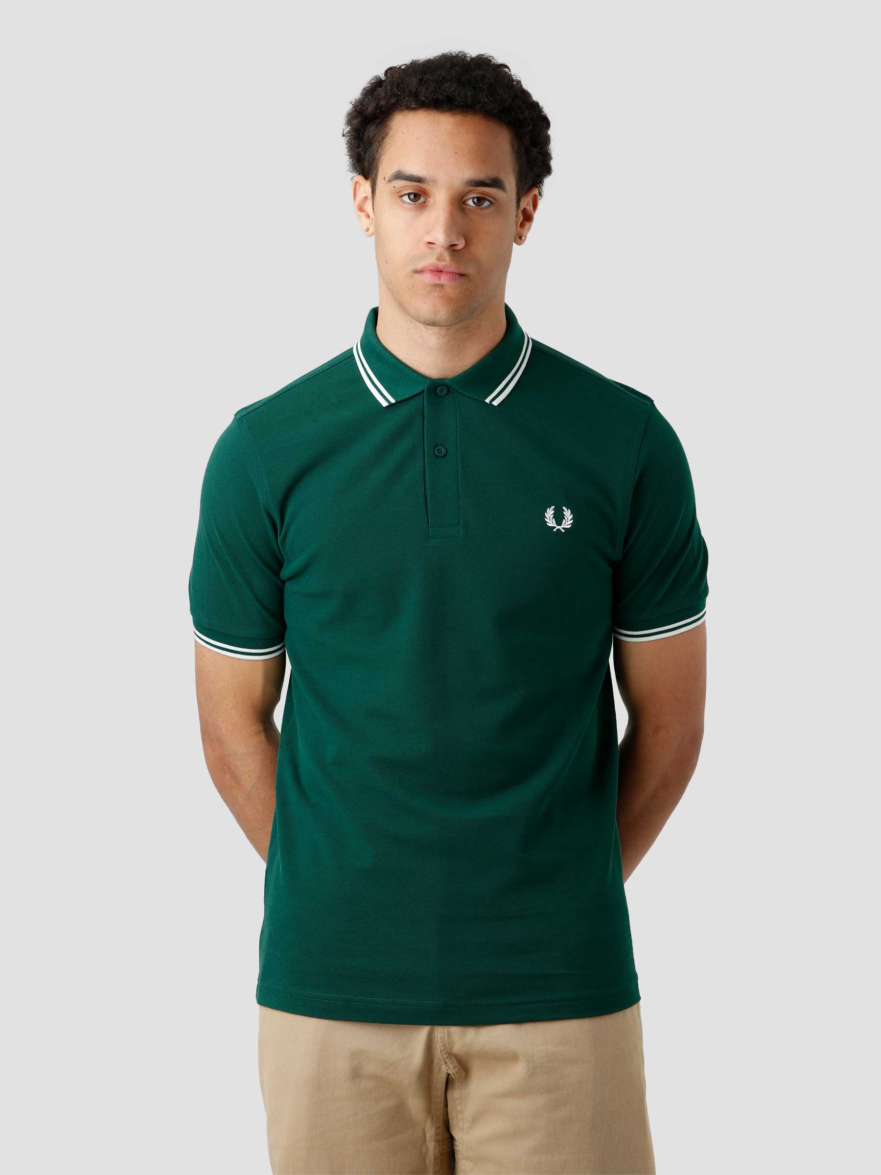 Twin Tipped Fred Perry Shirt Ivy M3600-406